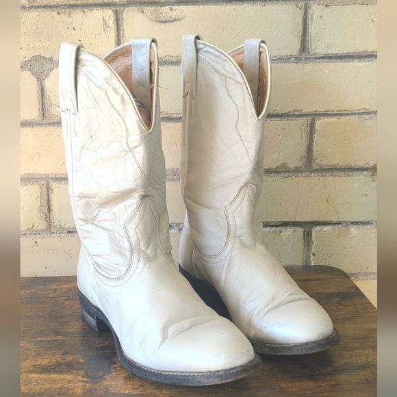 Vintage White/Silver Boulet Boots - Picture 10 of 10
